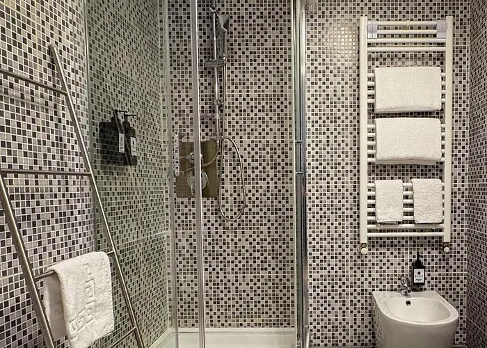 Domus Pietra Nel Cuore Di Apartment *