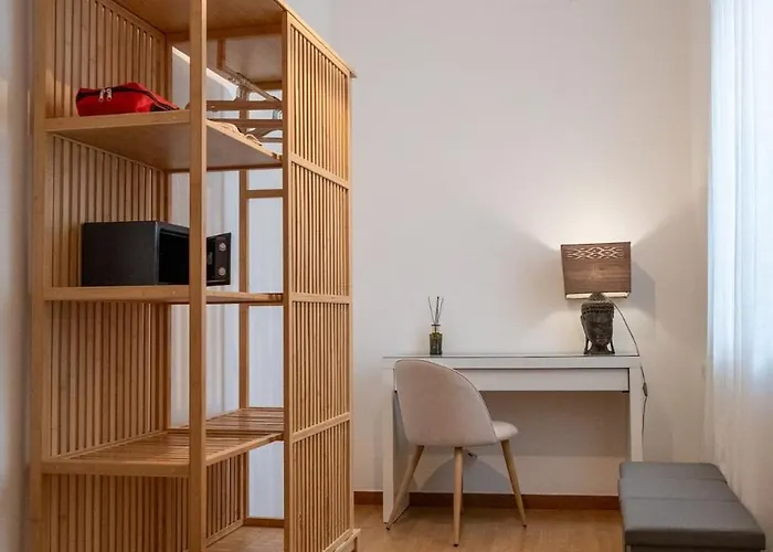 Domus Pietra Nel Cuore Di